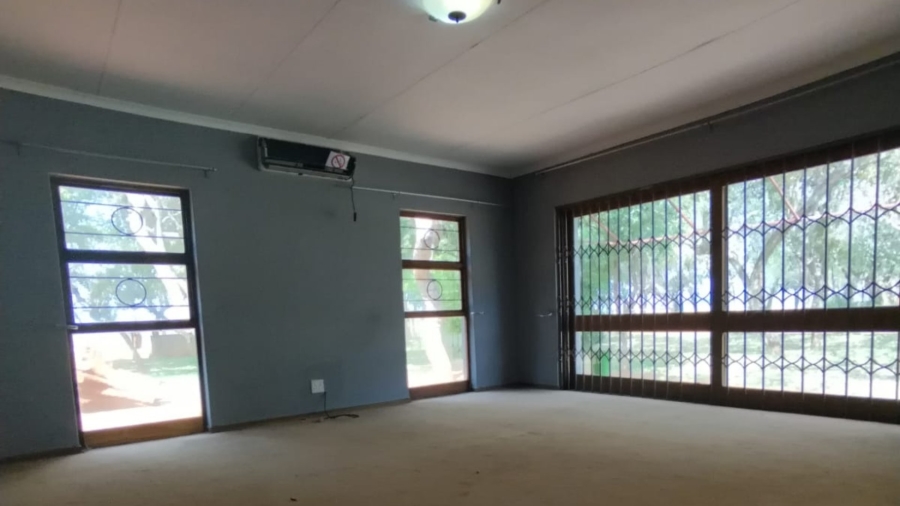 12 Bedroom Property for Sale in Oorzaak A H North West